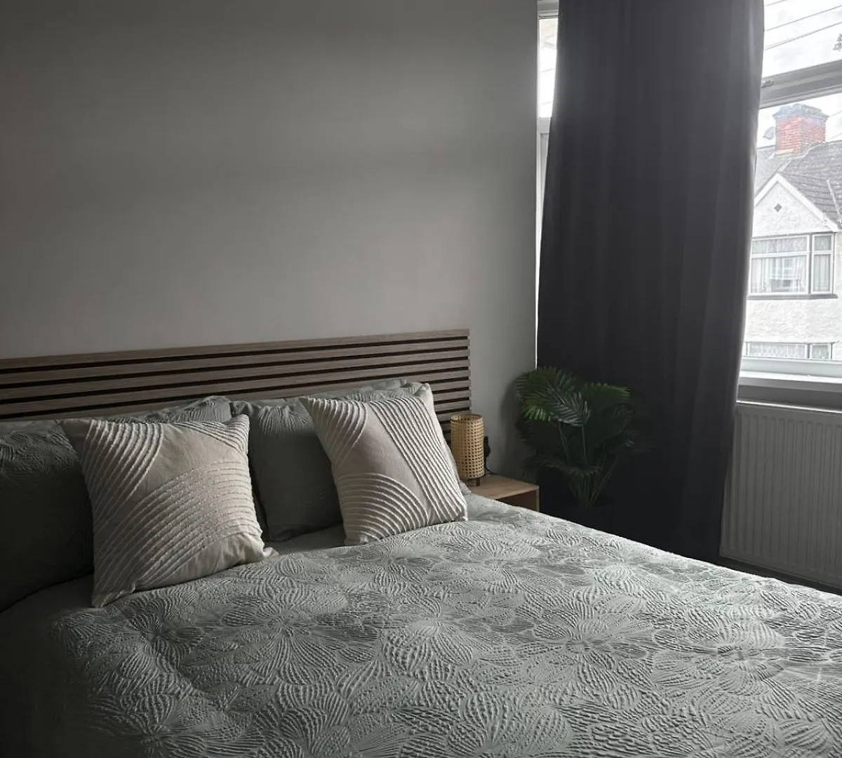 Alross Guest House With Breakfast Free Londra