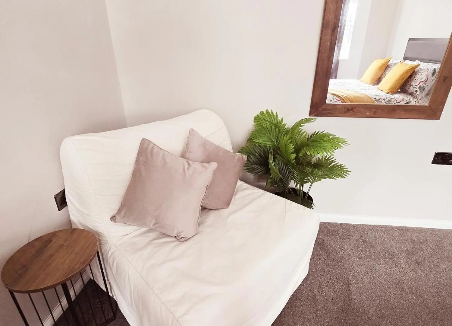 Alross Guest House With Breakfast Free London
