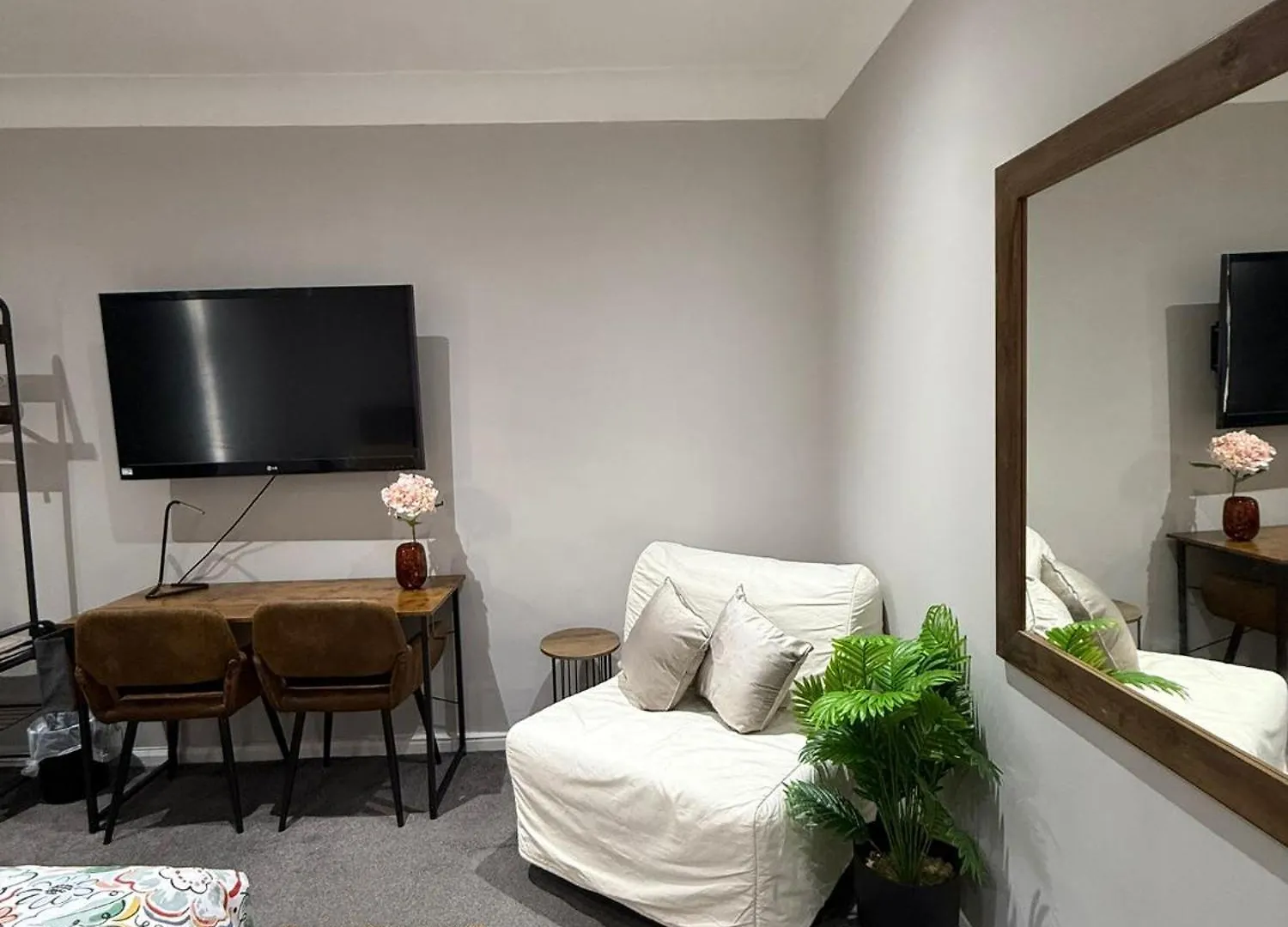 Alross Guest House With Breakfast Free London