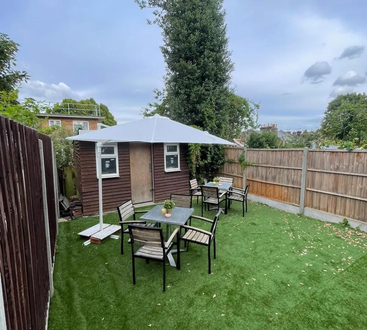 Alross Guest House With Breakfast Free London